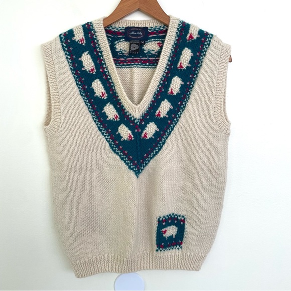 Allen Solly Other - Vintage Lambswool Knit Vest w Sheep Lamb Detail M Medium Allen Solly England